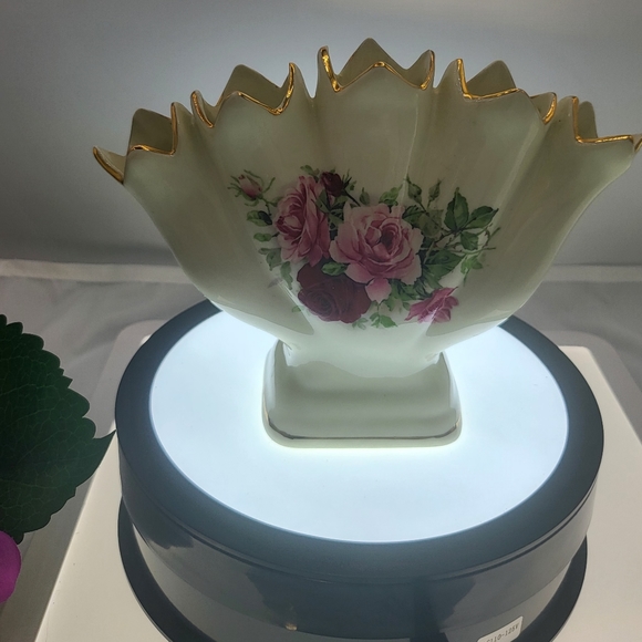 VINTAGE & RARE Fine Porcelain Victorian Rose Fan-Shape Flower Vase 1940s - Picture 5 of 5